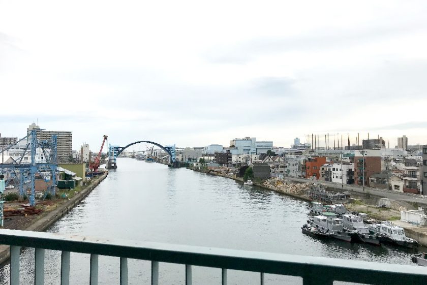 【大阪の港区から大正区へ】自転車高速から見る尻無川水門